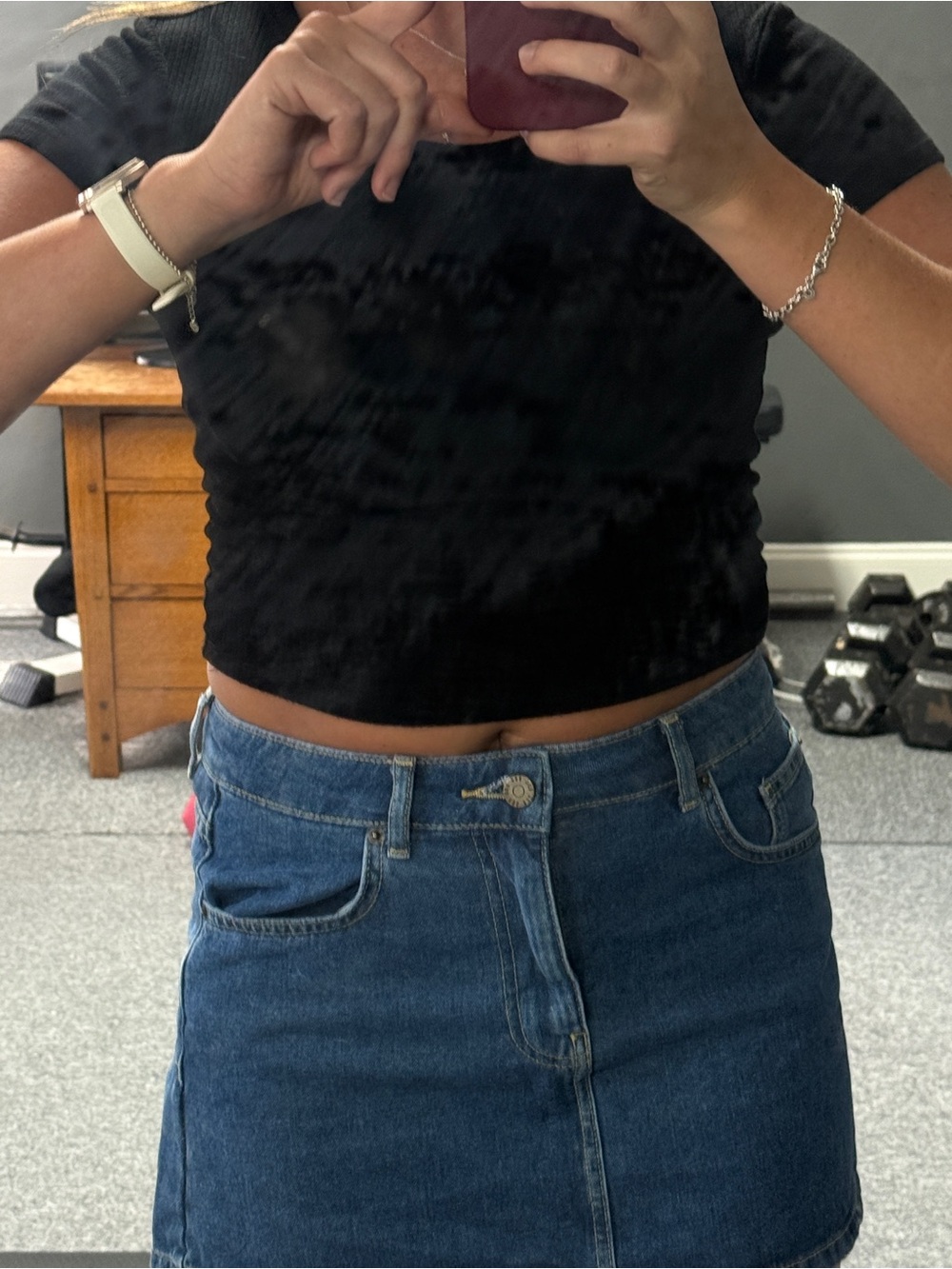 Women's Black Short Sleeve Crop Top